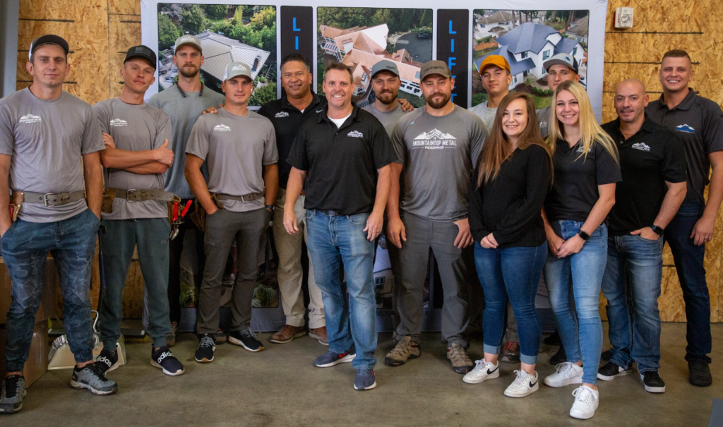 A picture of the Mountaintop Metal Roofing crew and staff.